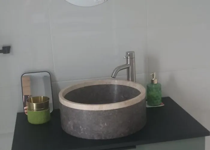 O Cabanel فينيستيري